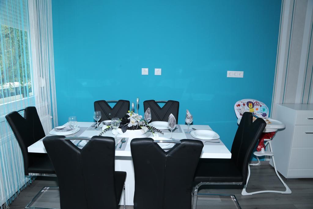 Szofi Apartman Hajdúszoboszló Exterior foto