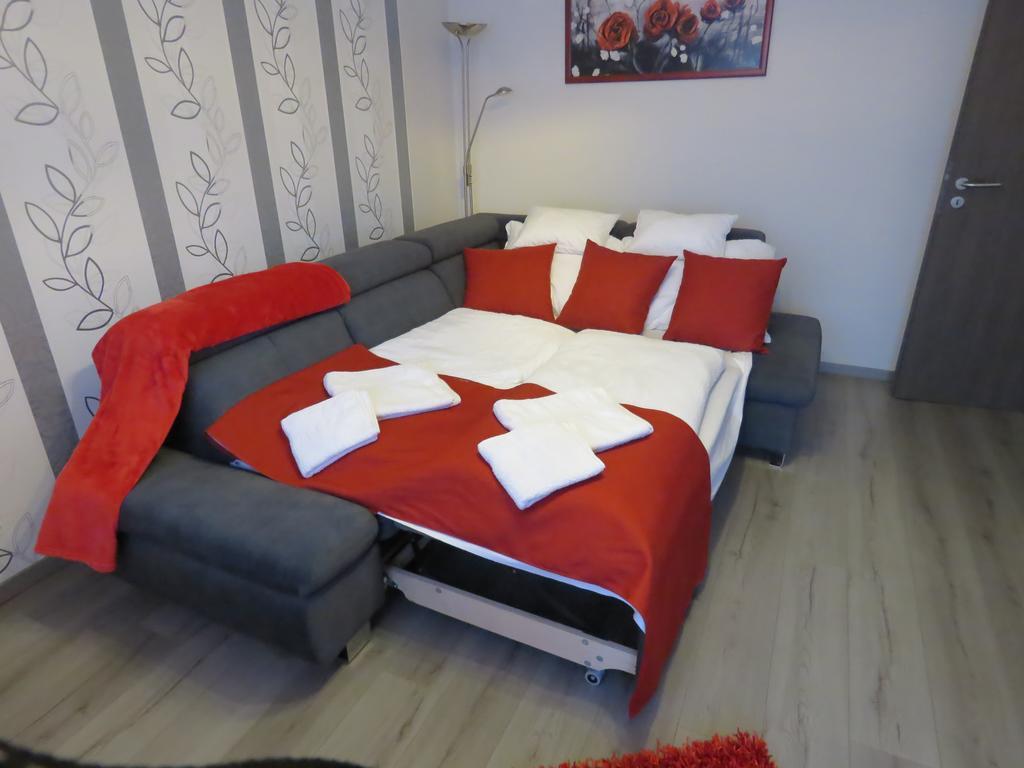 Szofi Apartman Hajdúszoboszló Exterior foto